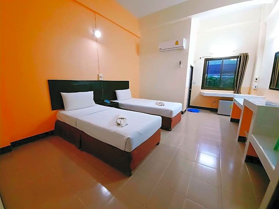 Centerpoint Hotel