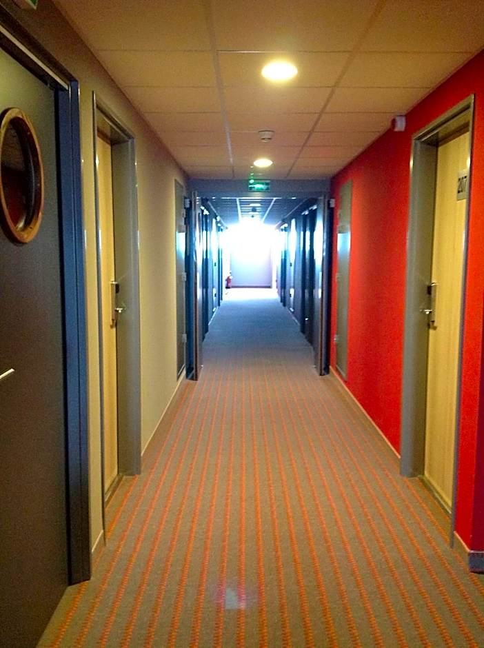 The Originals City, Hotel des Lys, Dreux (Inter-Hotel)