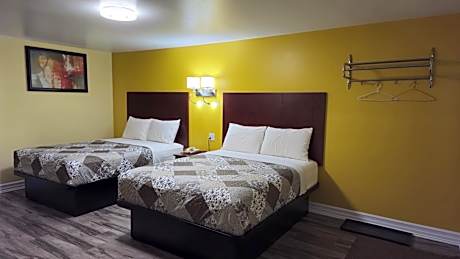 Queen Room with Two Queen Beds