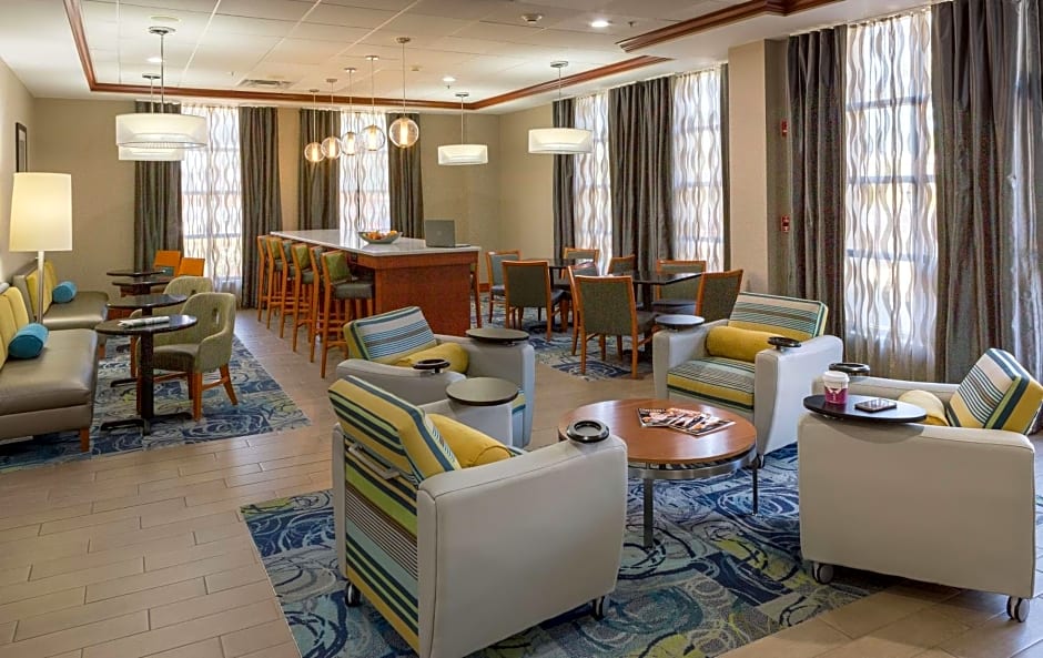 Hampton Inn By Hilton and Suites Knoxville-Downtown, TN