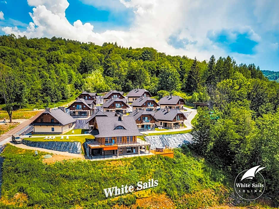 White Sails Solina