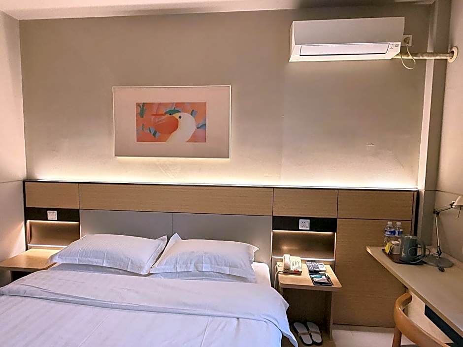 Jinjiang Inn Shanghai Chedun Studio City