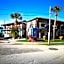Merida Inn & Suites