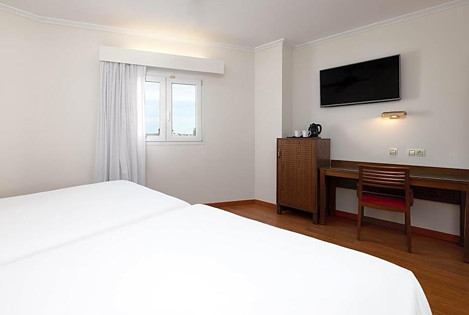 Senator Cadiz Spa Hotel