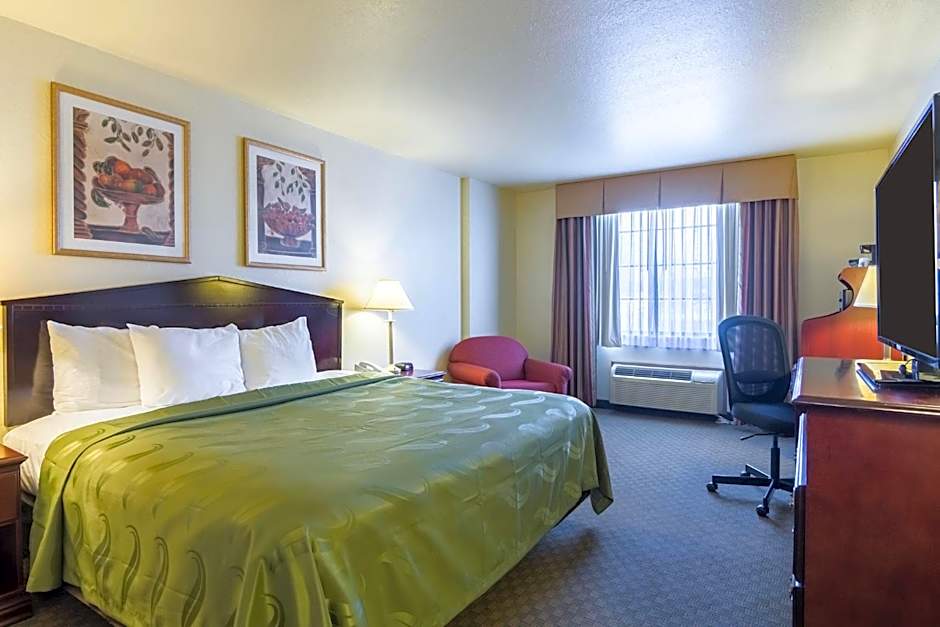 Quality Inn & Suites Alma I-40