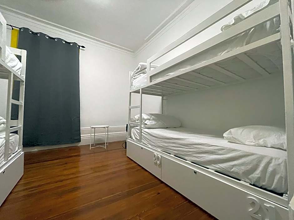 Owls Hostel Ildefonso