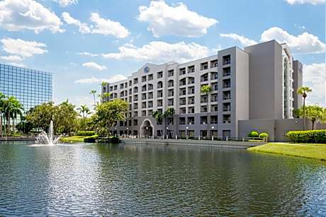 Hilton Boca Raton Suites