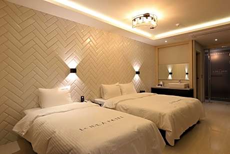 Room Selected at Check-In