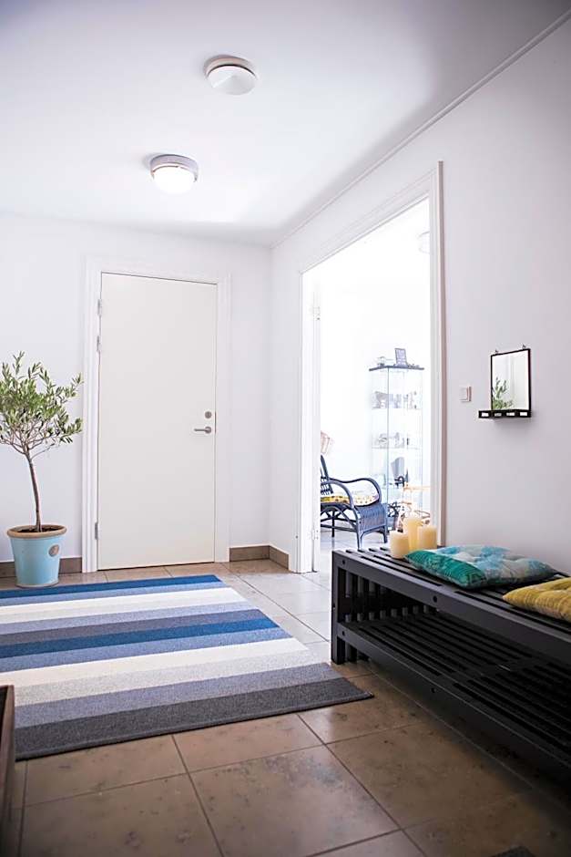 Femmasteren Hotel & Hostel