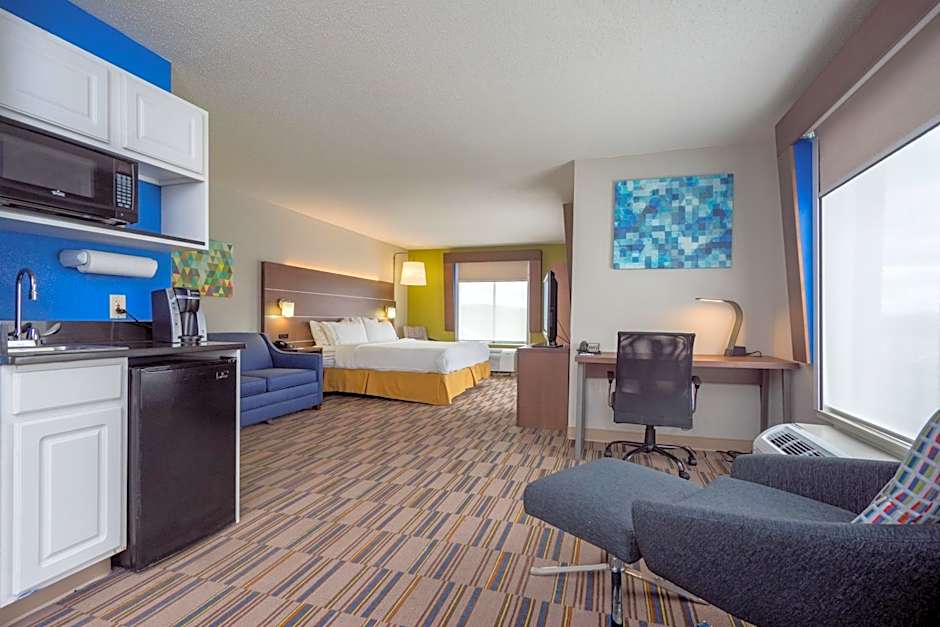 Holiday Inn Express and Suites Quakertown - Allentown Area By IHG