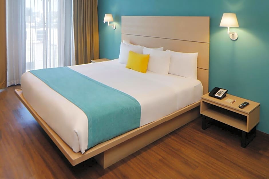 City Express Suites by Marriott Tijuana Rio