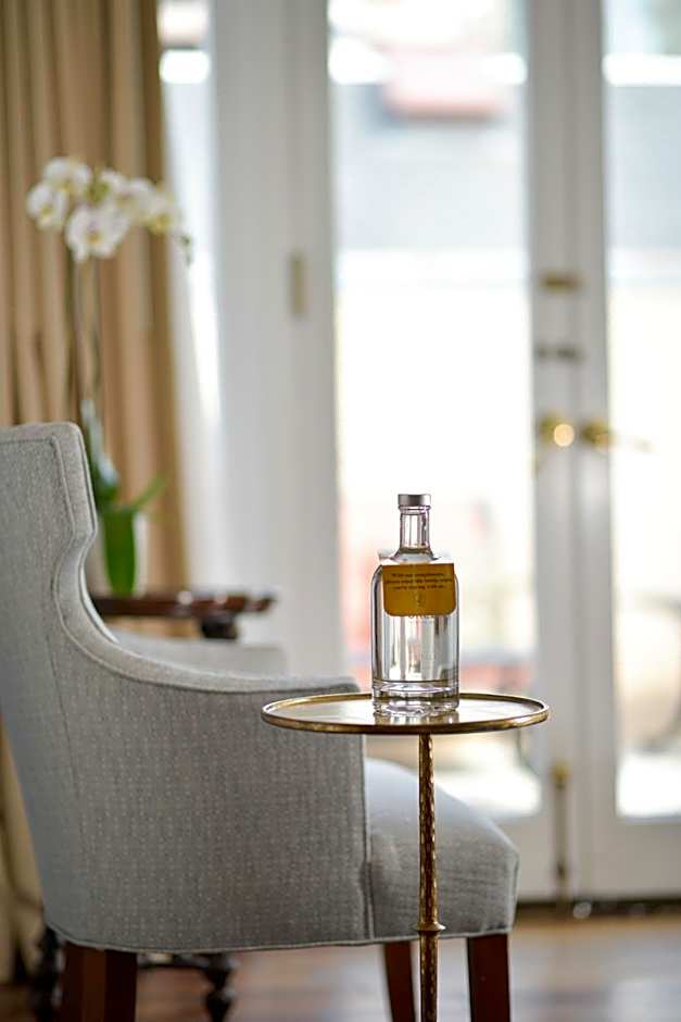 voco St. James Hotel By IHG