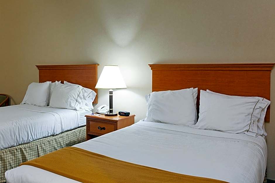 Photo 1 of 1 of Executive 2 Double Beds