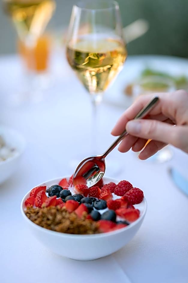 Central by Residence Hotel