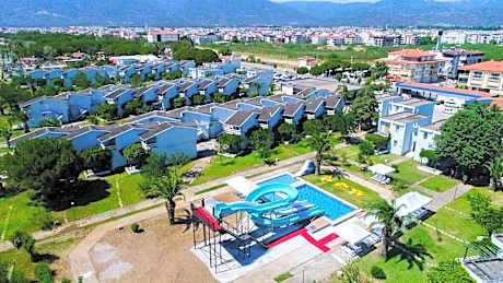 Afytos Akcay Tatil Koyu