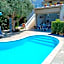 Villa Chariklia Studios