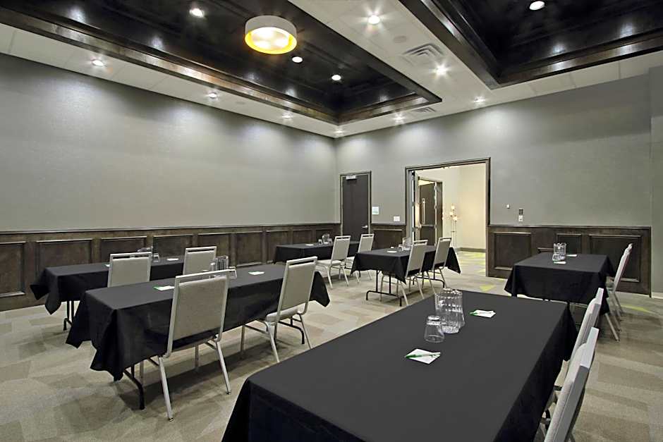 Holiday Inn Hattiesburg North By IHG