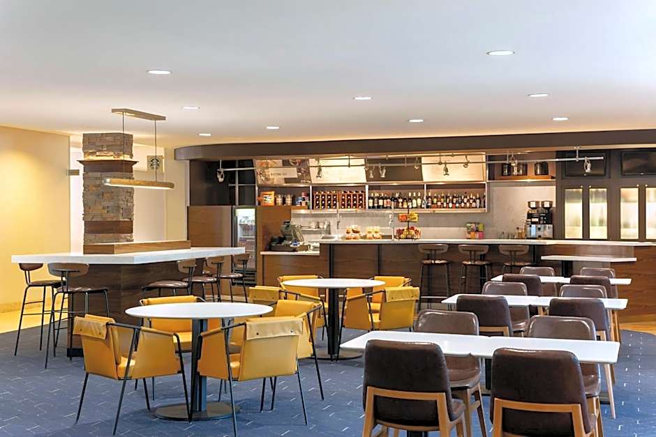 Courtyard by Marriott Madison West/Middleton
