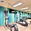 Holiday Inn Express Hotel & Suites Milwaukee Airport By IHG