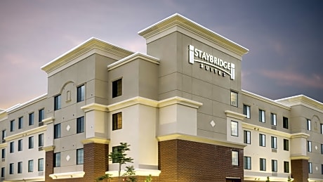 Staybridge Suites Madison - Fitchburg