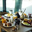 Clarion Hotel Sea U