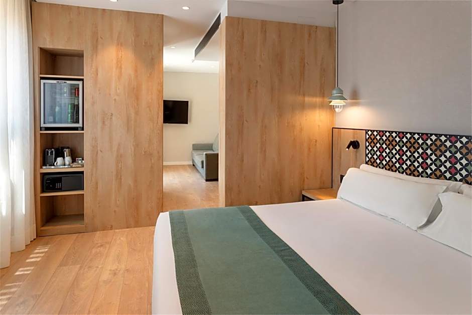 Catalonia Excelsior Hotel