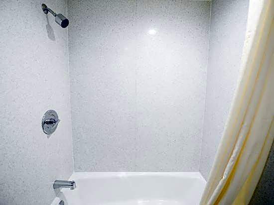 Hollywood Inn Express LAX