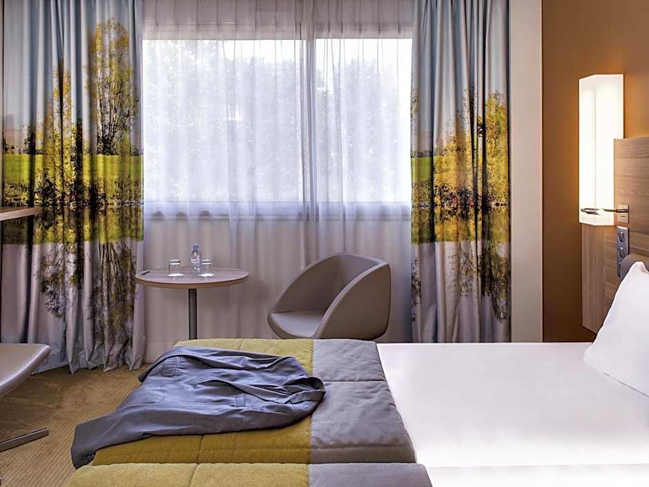 Mercure Mâcon Bord de Saone