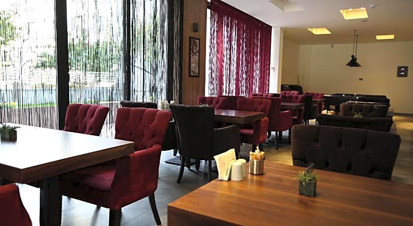 Kalevera Hotel