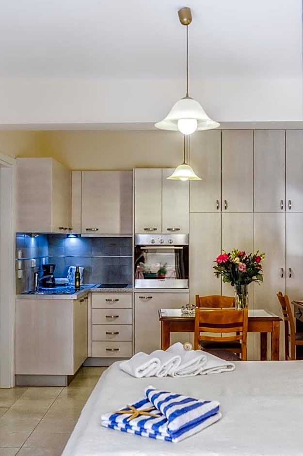 Rouchotas Apartments