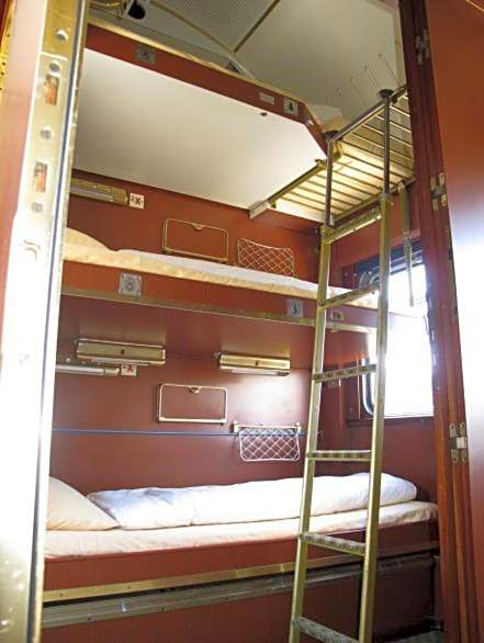 Train Lodge Amsterdam