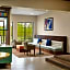 Holiday Inn & Suites Boston-Peabody By IHG