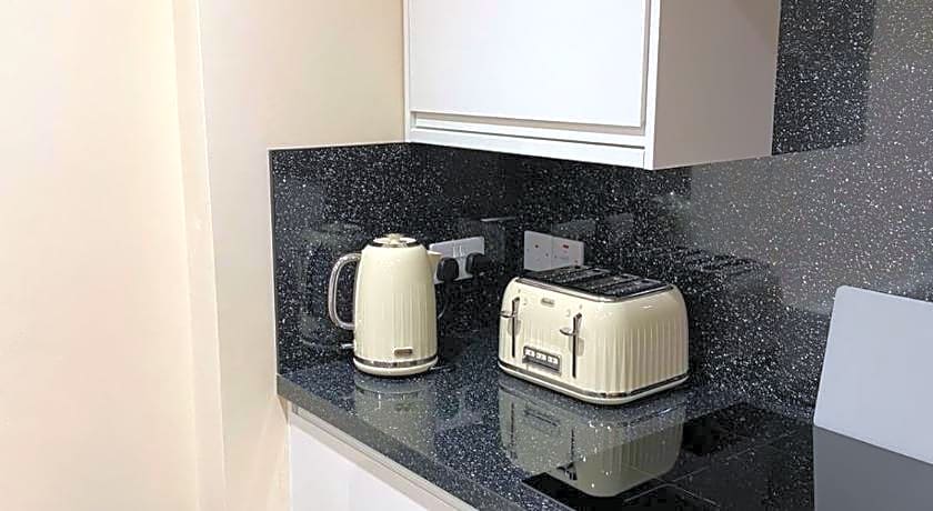 Waverley Inn Apartments