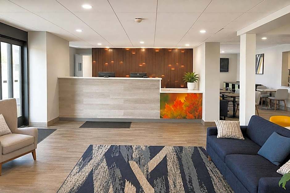Comfort Inn & Suites Johnson City - Binghamton