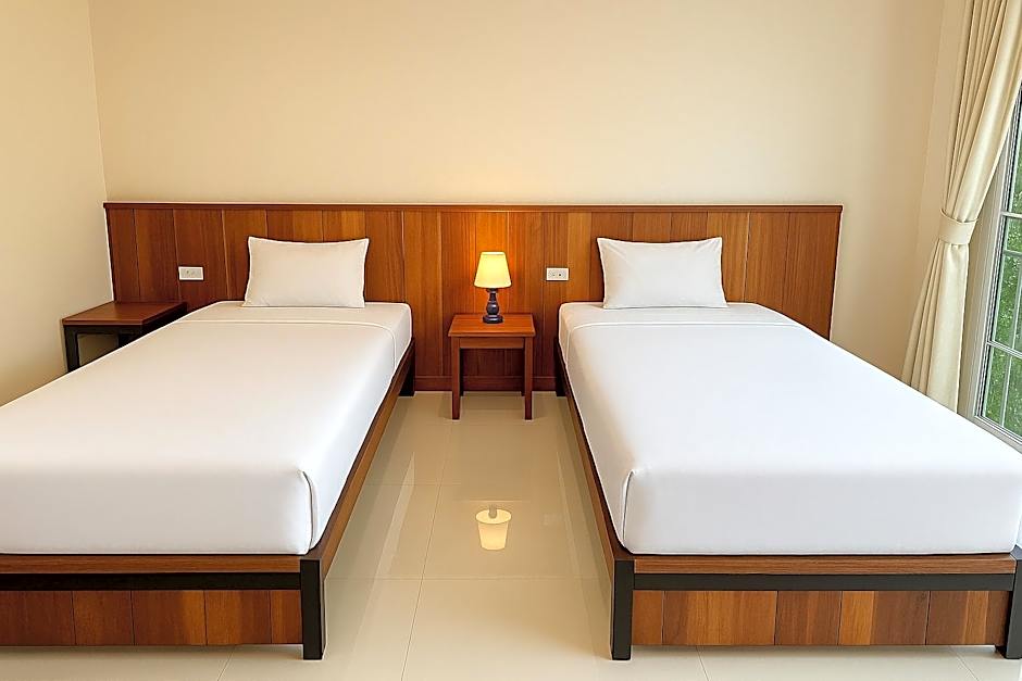 Photo 1 of 6 of Deluxe 2 Beds