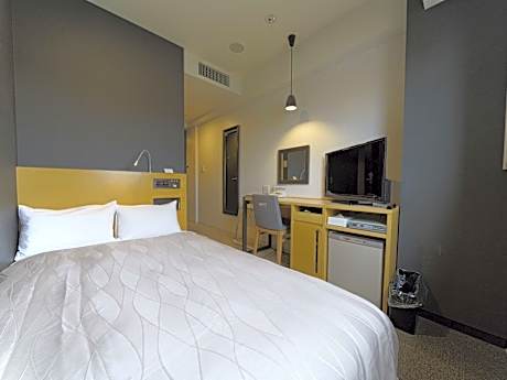 Single Room - Non-Smoking