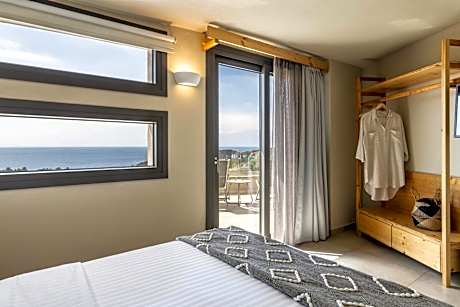 Duplex Suite with Private Pool