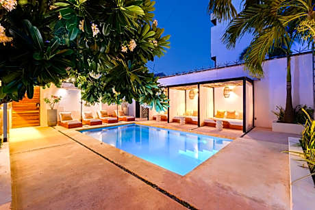 Hotel Aalada Playa del Carmen