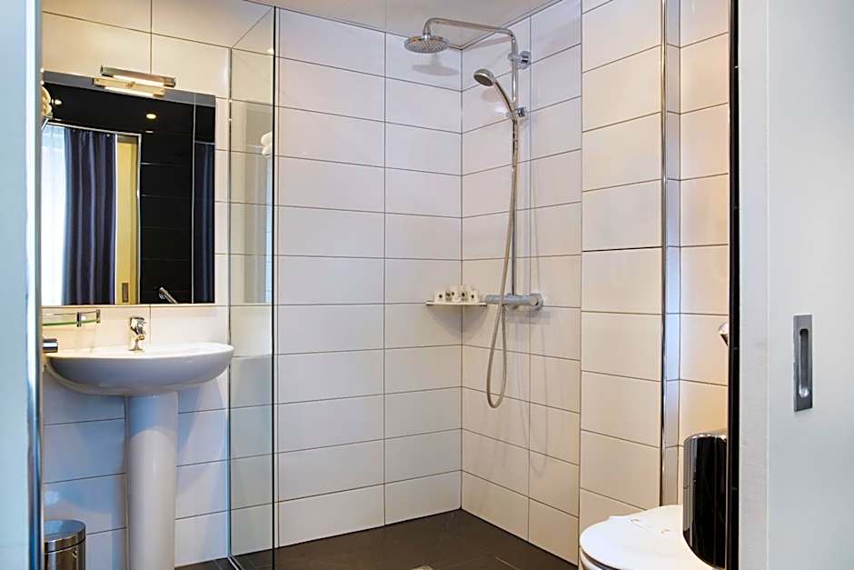 Lion d'Or Paris Hotel