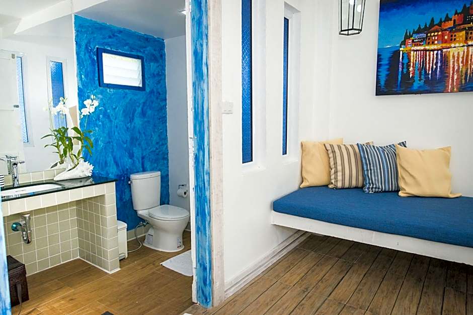 The White Knot Koh Chang