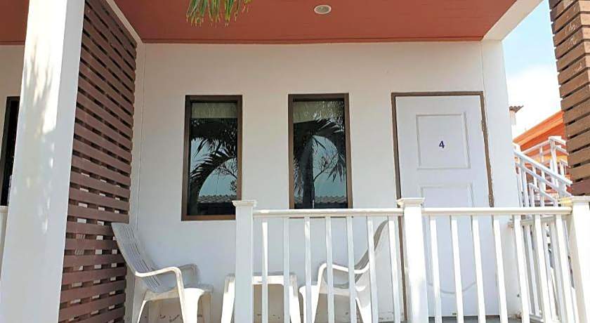 Sea beach Koh Larn 2 Hotel