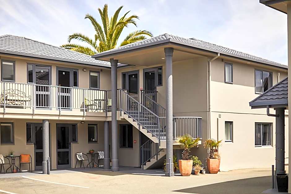 Blenheim Palms Motel