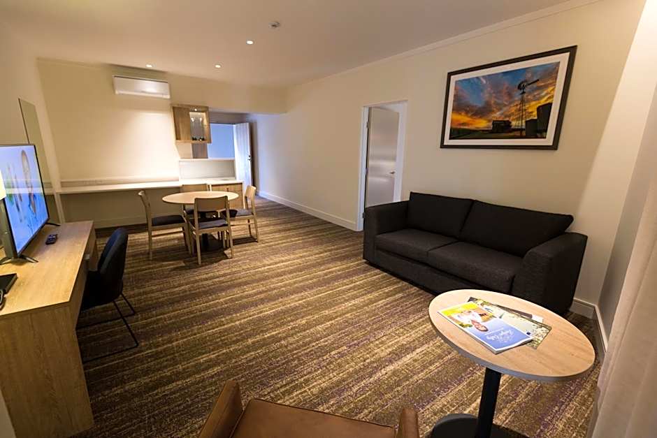 Porter's Plainland Hotel