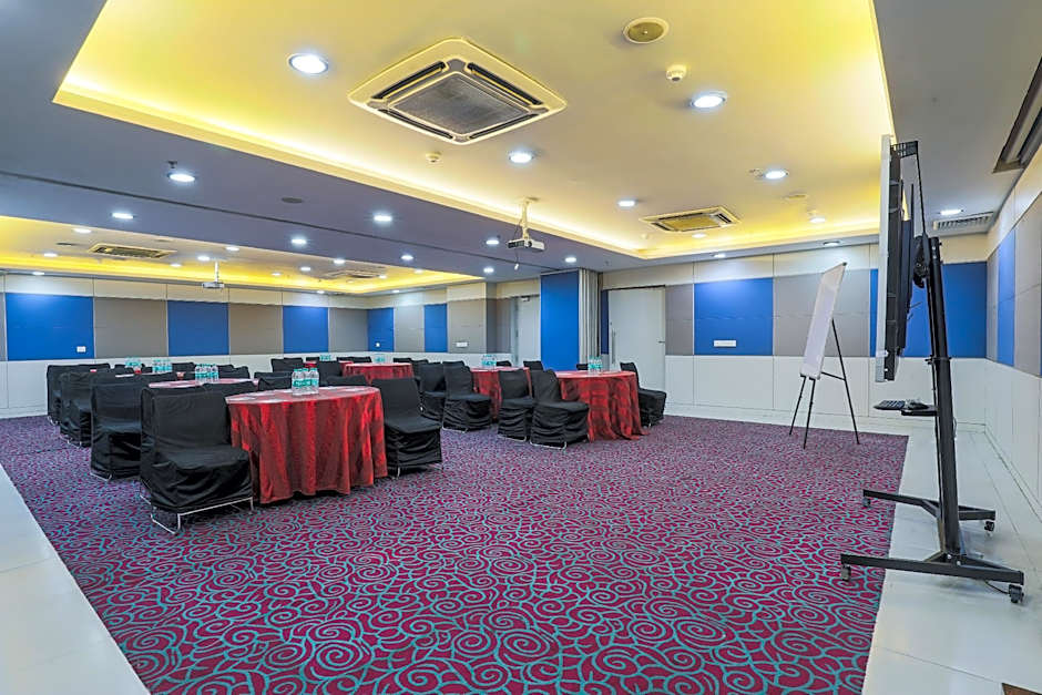 Hotel Bluestone - Nehru Place                                         