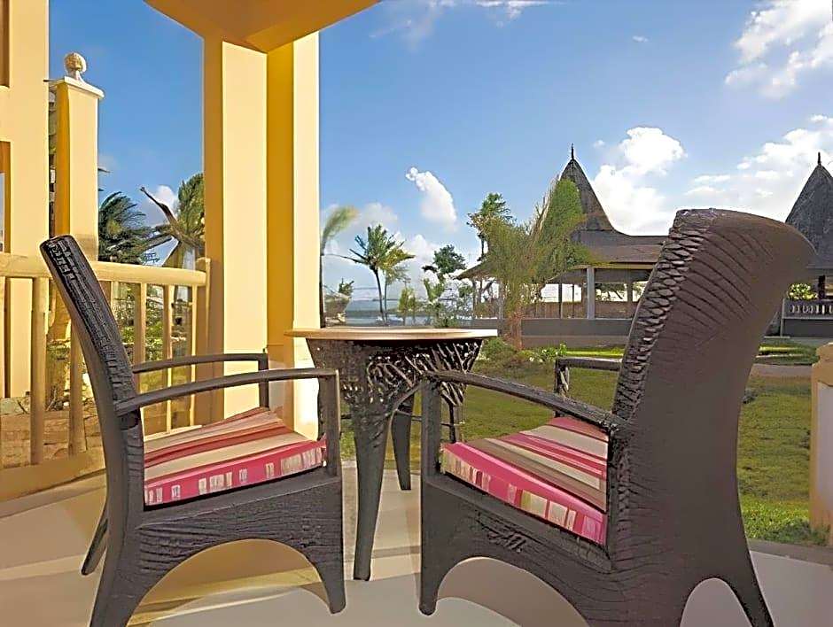 Jalsa Beach Hotel & Spa