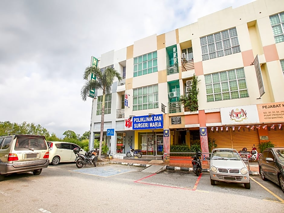 OYO 89590 Hotel Foong Inn