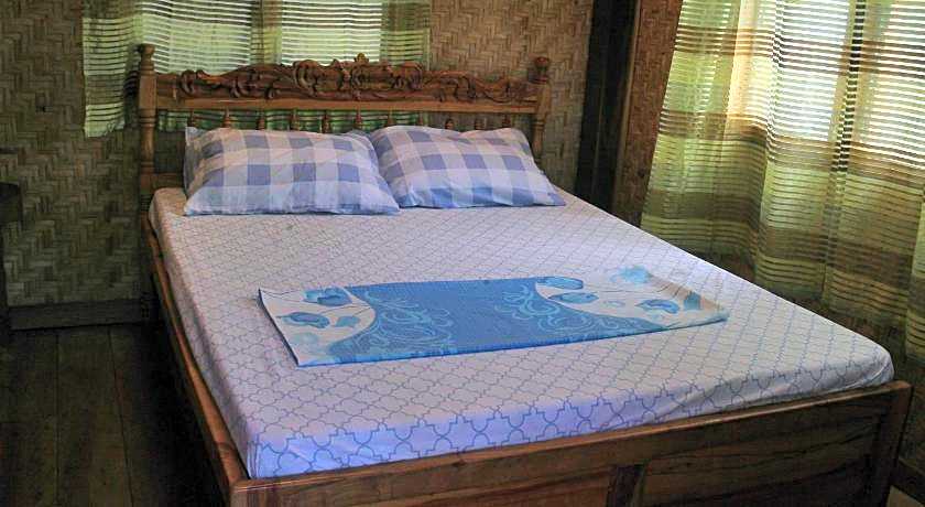 JJS BACKPACKERS VILLAGE