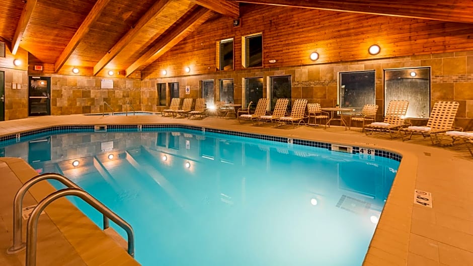 Best Western Plus Sidney Lodge