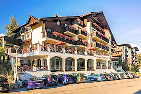 Hotel Alpenruh-Micheluzzi
