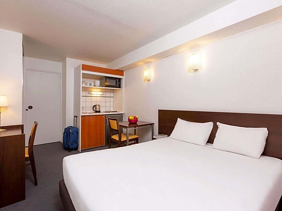Adagio Access Defense Vinci Aparthotel